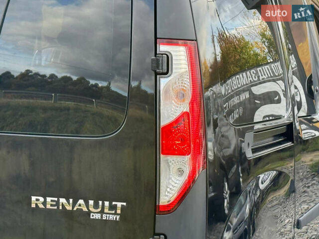 Черный Рено Кенгу, объемом двигателя 0 л и пробегом 75 тыс. км за 14700 $, фото 24 на Automoto.ua