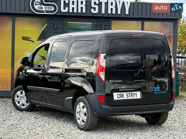 Черный Рено Кенгу, объемом двигателя 0 л и пробегом 75 тыс. км за 14700 $, фото 21 на Automoto.ua