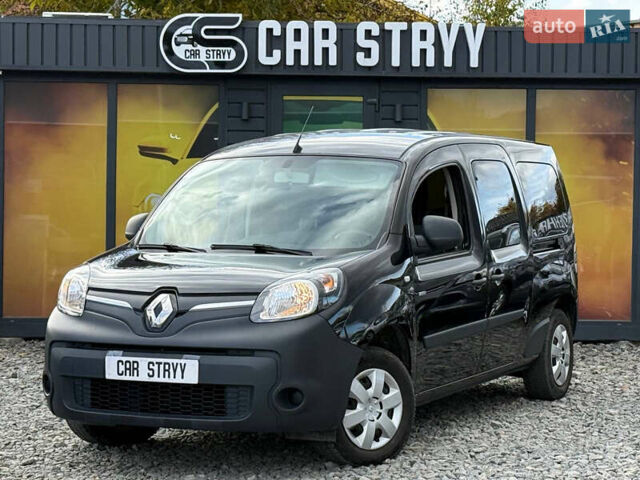Черный Рено Кенгу, объемом двигателя 0 л и пробегом 75 тыс. км за 14700 $, фото 2 на Automoto.ua