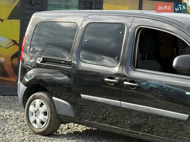 Черный Рено Кенгу, объемом двигателя 0 л и пробегом 75 тыс. км за 14700 $, фото 15 на Automoto.ua