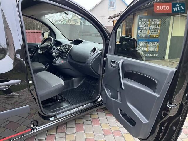 Черный Рено Кенгу, объемом двигателя 1.5 л и пробегом 132 тыс. км за 13700 $, фото 20 на Automoto.ua