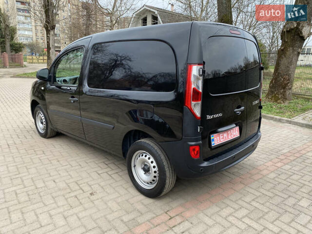 Черный Рено Кенгу, объемом двигателя 1.5 л и пробегом 120 тыс. км за 11000 $, фото 6 на Automoto.ua