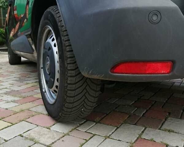 Рено Кенгу 2021 в Умани на Automoto.ua Черный Рено Кенгу, объемом двигателя 1.5 л и пробегом 210 тыс. км за 10800 $, фото 5 на Automoto.ua