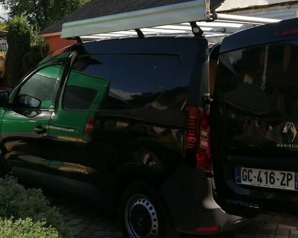Рено Кенгу 2021 в Умани на Automoto.ua Черный Рено Кенгу, объемом двигателя 1.5 л и пробегом 210 тыс. км за 10800 $, фото 18 на Automoto.ua