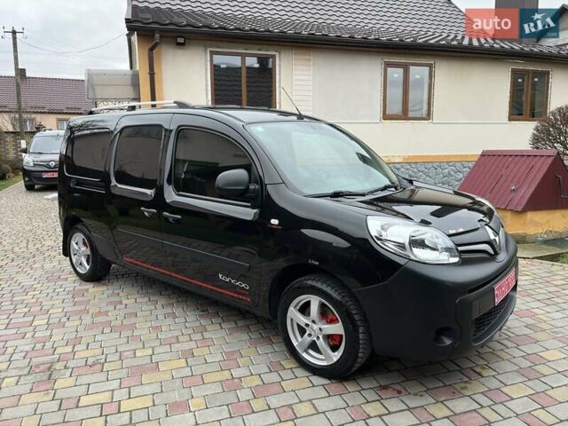 Черный Рено Кенгу, объемом двигателя 1.5 л и пробегом 132 тыс. км за 13700 $, фото 2 на Automoto.ua