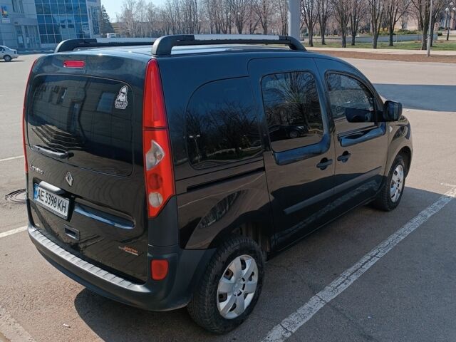 Черный Рено Кенгу, объемом двигателя 1.5 л и пробегом 233 тыс. км за 6700 $, фото 2 на Automoto.ua