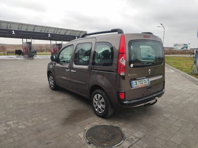 Коричневий Рено Кєнгу, об'ємом двигуна 1.5 л та пробігом 254 тис. км за 7800 $, фото 3 на Automoto.ua