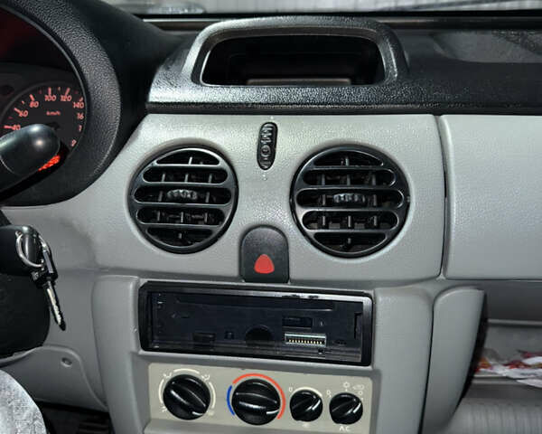 Коричневий Рено Кєнгу, об'ємом двигуна 1.5 л та пробігом 370 тис. км за 3500 $, фото 11 на Automoto.ua