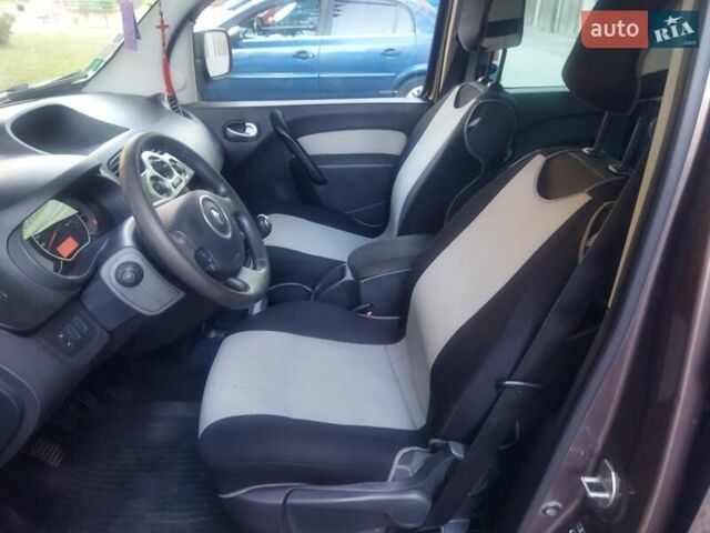 Коричневий Рено Кєнгу, об'ємом двигуна 1.46 л та пробігом 205 тис. км за 8800 $, фото 12 на Automoto.ua