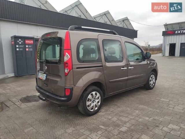 Коричневый Рено Кенгу, объемом двигателя 1.5 л и пробегом 254 тыс. км за 7400 $, фото 3 на Automoto.ua