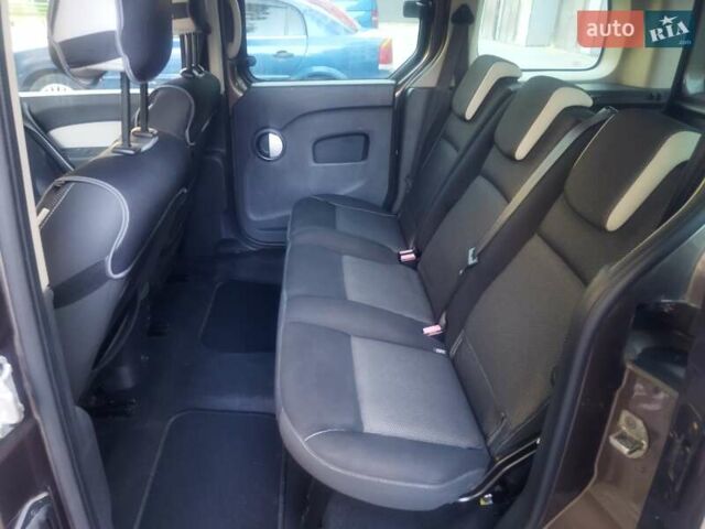 Коричневий Рено Кєнгу, об'ємом двигуна 1.46 л та пробігом 205 тис. км за 8800 $, фото 14 на Automoto.ua