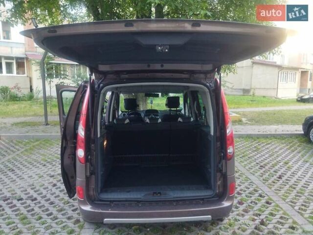 Коричневий Рено Кєнгу, об'ємом двигуна 1.46 л та пробігом 205 тис. км за 8800 $, фото 16 на Automoto.ua