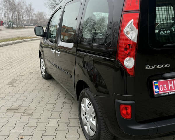 Коричневый Рено Кенгу, объемом двигателя 1.6 л и пробегом 188 тыс. км за 7900 $, фото 16 на Automoto.ua