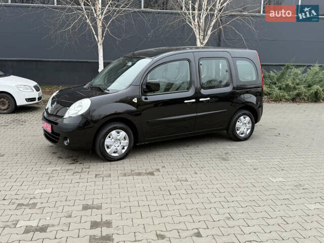 Коричневый Рено Кенгу, объемом двигателя 1.6 л и пробегом 188 тыс. км за 7900 $, фото 2 на Automoto.ua