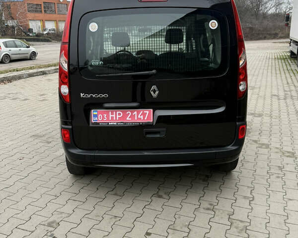 Коричневый Рено Кенгу, объемом двигателя 1.6 л и пробегом 188 тыс. км за 7900 $, фото 20 на Automoto.ua