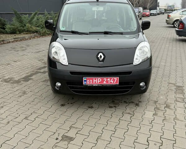 Коричневый Рено Кенгу, объемом двигателя 1.6 л и пробегом 188 тыс. км за 7900 $, фото 4 на Automoto.ua