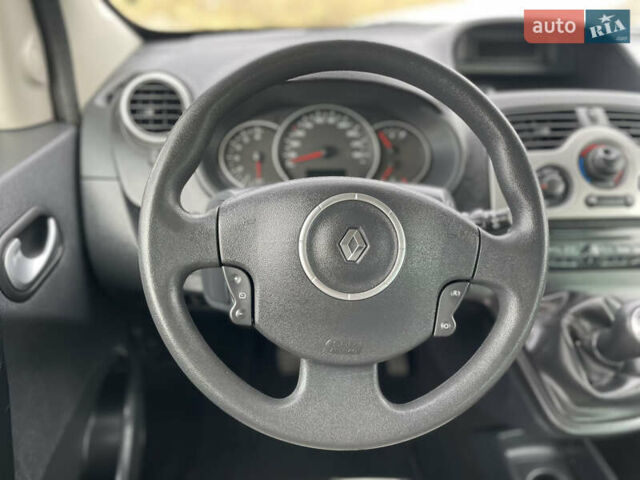 Коричневий Рено Кєнгу, об'ємом двигуна 1.5 л та пробігом 228 тис. км за 8950 $, фото 22 на Automoto.ua