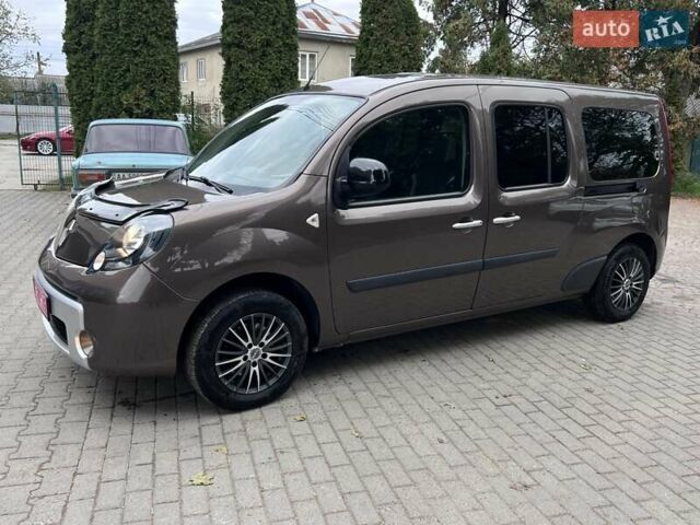 Коричневый Рено Кенгу, объемом двигателя 0 л и пробегом 190 тыс. км за 11716 $, фото 18 на Automoto.ua