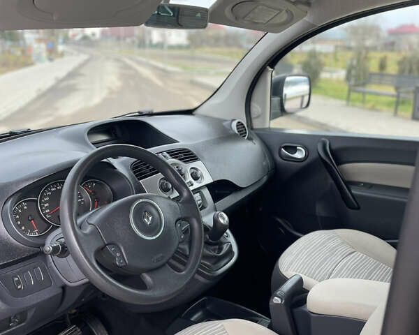 Коричневий Рено Кєнгу, об'ємом двигуна 1.5 л та пробігом 228 тис. км за 8950 $, фото 24 на Automoto.ua