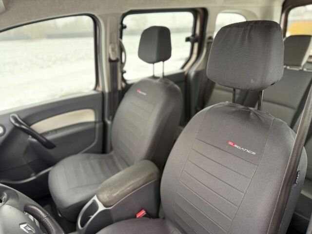 Коричневый Рено Кенгу, объемом двигателя 1.5 л и пробегом 156 тыс. км за 2300 $, фото 6 на Automoto.ua