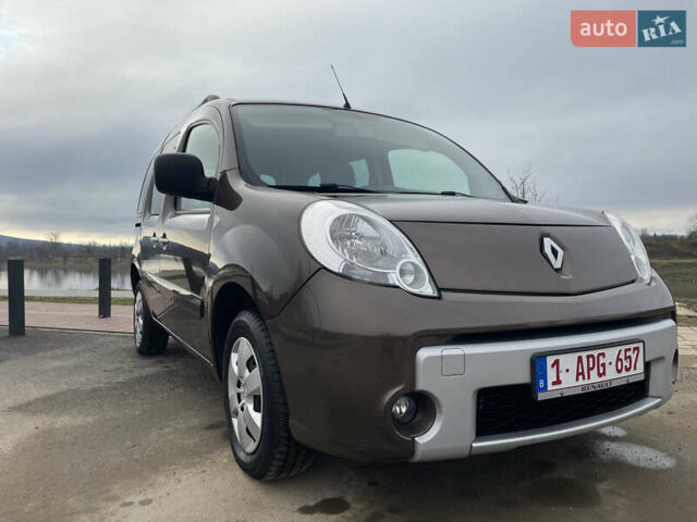 Коричневий Рено Кєнгу, об'ємом двигуна 1.5 л та пробігом 228 тис. км за 8950 $, фото 9 на Automoto.ua