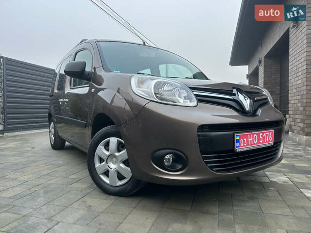 Коричневый Рено Кенгу, объемом двигателя 1.5 л и пробегом 210 тыс. км за 10999 $, фото 10 на Automoto.ua