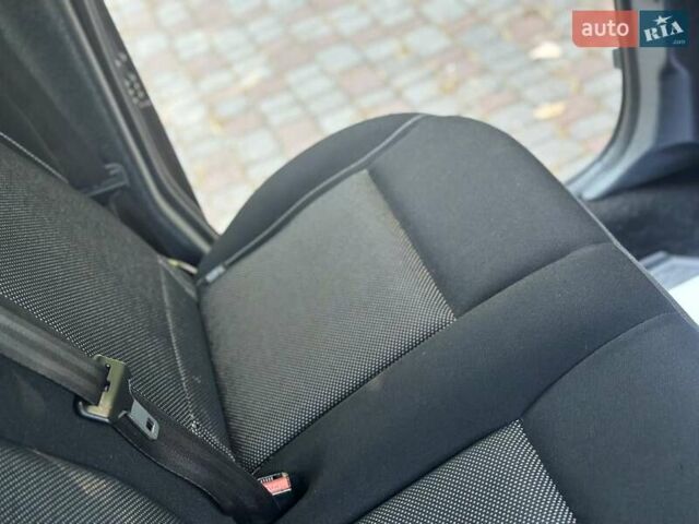 Коричневий Рено Кєнгу, об'ємом двигуна 1.5 л та пробігом 190 тис. км за 10750 $, фото 64 на Automoto.ua