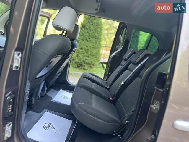 Коричневий Рено Кєнгу, об'ємом двигуна 1.5 л та пробігом 190 тис. км за 10750 $, фото 61 на Automoto.ua