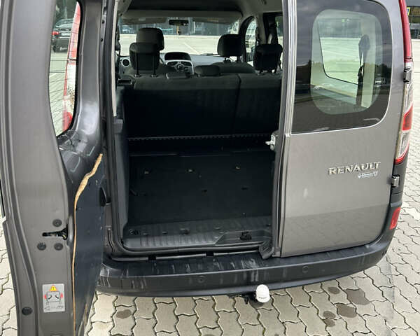 Коричневый Рено Кенгу, объемом двигателя 1.5 л и пробегом 280 тыс. км за 12300 $, фото 46 на Automoto.ua