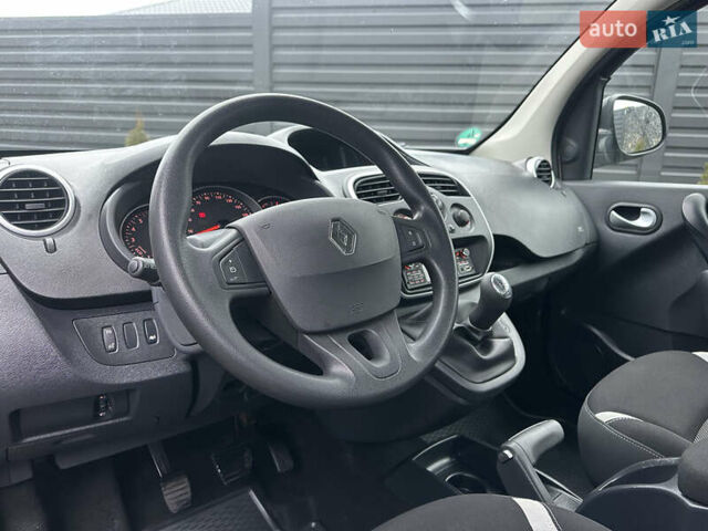 Коричневый Рено Кенгу, объемом двигателя 1.5 л и пробегом 210 тыс. км за 10999 $, фото 22 на Automoto.ua