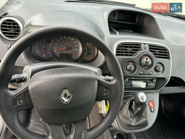 Коричневый Рено Кенгу, объемом двигателя 1.5 л и пробегом 280 тыс. км за 12300 $, фото 23 на Automoto.ua