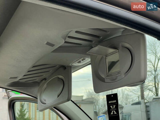 Коричневый Рено Кенгу, объемом двигателя 1.5 л и пробегом 154 тыс. км за 13399 $, фото 50 на Automoto.ua