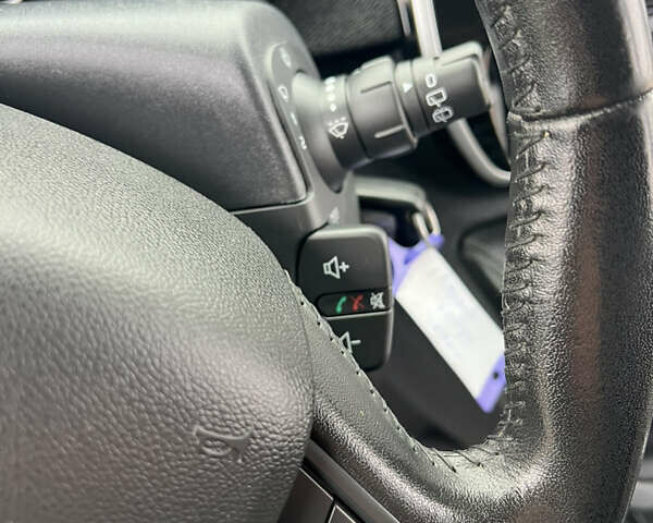 Коричневый Рено Кенгу, объемом двигателя 1.5 л и пробегом 154 тыс. км за 13399 $, фото 47 на Automoto.ua