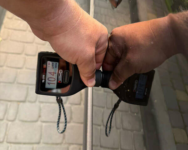 Коричневий Рено Кєнгу, об'ємом двигуна 1.5 л та пробігом 171 тис. км за 13999 $, фото 57 на Automoto.ua