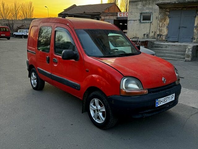 Красный Рено Кенгу, объемом двигателя 1.9 л и пробегом 185 тыс. км за 2150 $, фото 5 на Automoto.ua