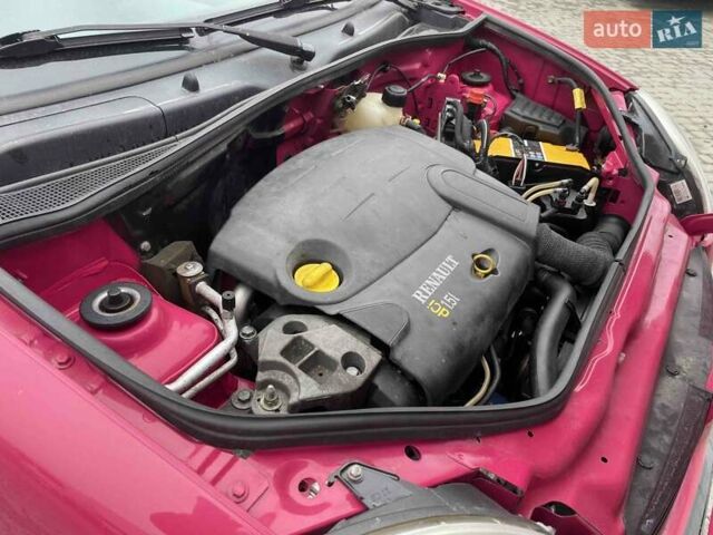 Красный Рено Кенгу, объемом двигателя 1.46 л и пробегом 230 тыс. км за 3999 $, фото 22 на Automoto.ua