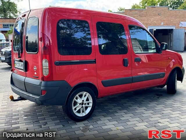 Красный Рено Кенгу, объемом двигателя 1.5 л и пробегом 235 тыс. км за 3850 $, фото 4 на Automoto.ua