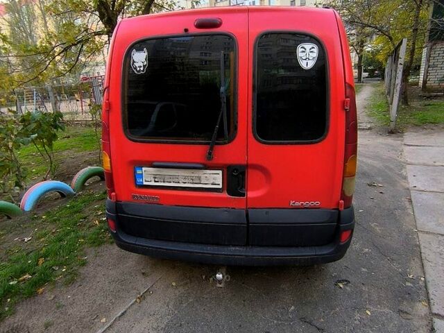 Червоний Рено Кєнгу, об'ємом двигуна 1.5 л та пробігом 318 тис. км за 2800 $, фото 1 на Automoto.ua
