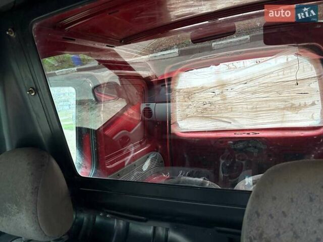 Красный Рено Кенгу, объемом двигателя 1.4 л и пробегом 364 тыс. км за 4500 $, фото 2 на Automoto.ua