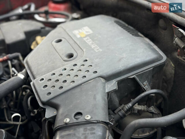 Красный Рено Кенгу, объемом двигателя 1.87 л и пробегом 322 тыс. км за 3399 $, фото 27 на Automoto.ua