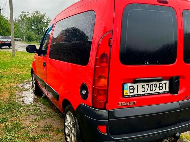 Красный Рено Кенгу, объемом двигателя 1.5 л и пробегом 0 тыс. км за 3850 $, фото 4 на Automoto.ua