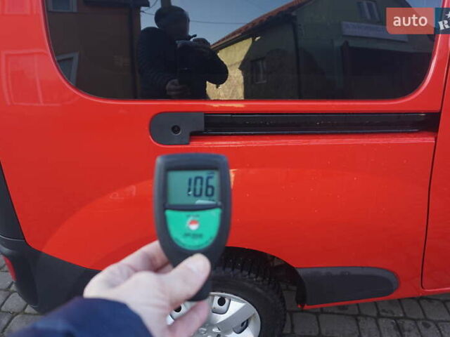 Красный Рено Кенгу, объемом двигателя 0 л и пробегом 54 тыс. км за 11555 $, фото 70 на Automoto.ua