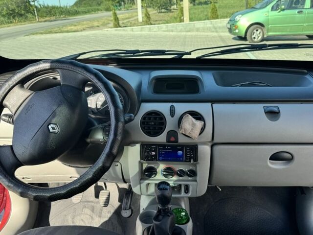 Красный Рено Кенгу, объемом двигателя 1.5 л и пробегом 404 тыс. км за 3700 $, фото 19 на Automoto.ua