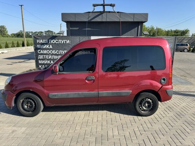 Красный Рено Кенгу, объемом двигателя 1.5 л и пробегом 404 тыс. км за 3700 $, фото 3 на Automoto.ua