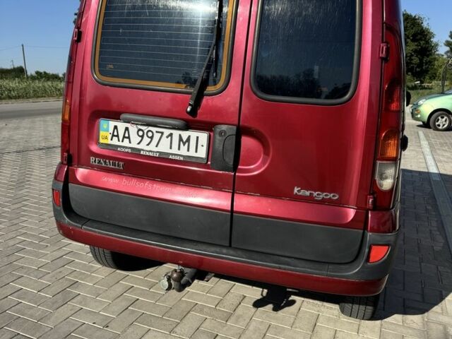 Красный Рено Кенгу, объемом двигателя 1.5 л и пробегом 404 тыс. км за 3700 $, фото 7 на Automoto.ua