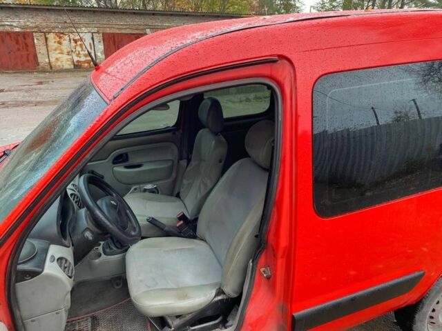 Червоний Рено Кєнгу, об'ємом двигуна 1.5 л та пробігом 350 тис. км за 2300 $, фото 4 на Automoto.ua