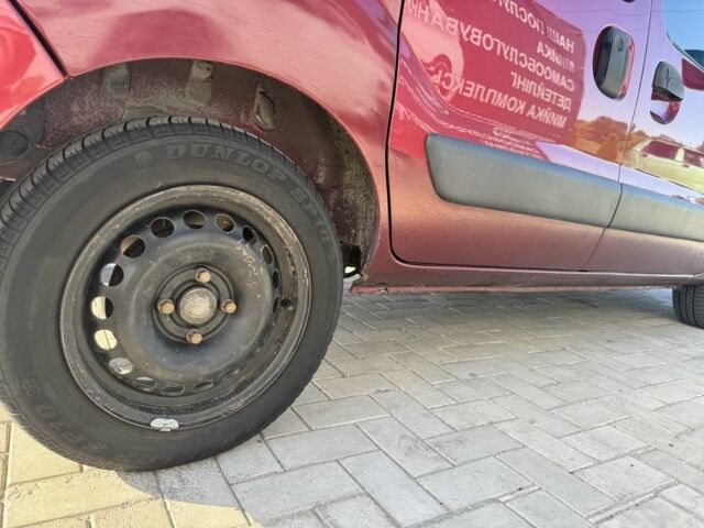 Красный Рено Кенгу, объемом двигателя 1.5 л и пробегом 404 тыс. км за 3700 $, фото 4 на Automoto.ua