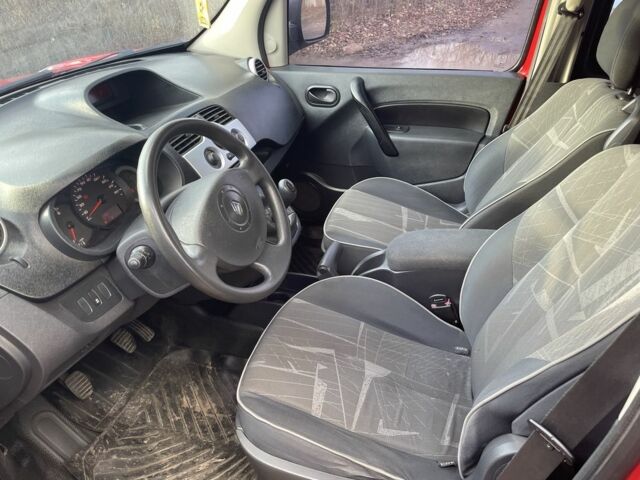 Червоний Рено Кєнгу, об'ємом двигуна 1.5 л та пробігом 248 тис. км за 5600 $, фото 6 на Automoto.ua