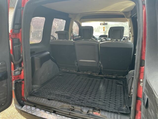 Червоний Рено Кєнгу, об'ємом двигуна 1.5 л та пробігом 248 тис. км за 5600 $, фото 11 на Automoto.ua