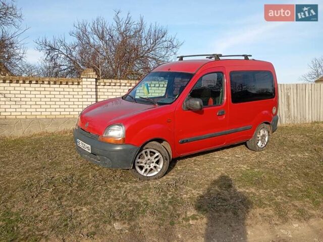 Красный Рено Кенгу, объемом двигателя 1.39 л и пробегом 17 тыс. км за 2700 $, фото 10 на Automoto.ua